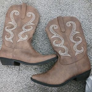 American Rag cowgirl boots 8.5
